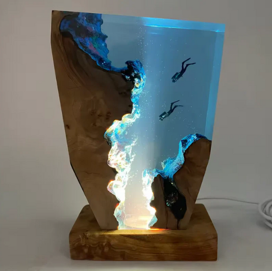 Divers Resin Lamp