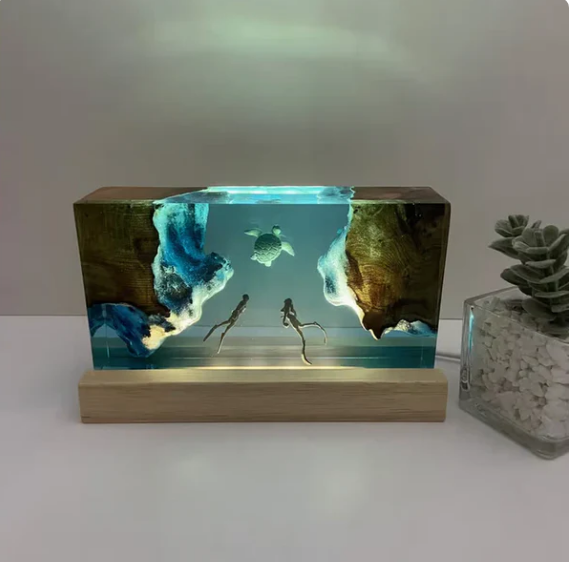 Divers and Turtle Resin Lamp